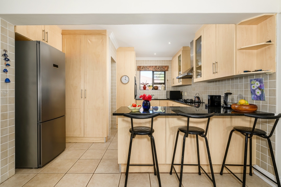 3 Bedroom Property for Sale in Summerstrand Eastern Cape